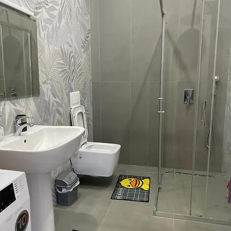 Premium , * Golem (Tirana)