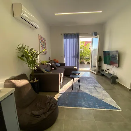 Premium , Golem (Tirana)